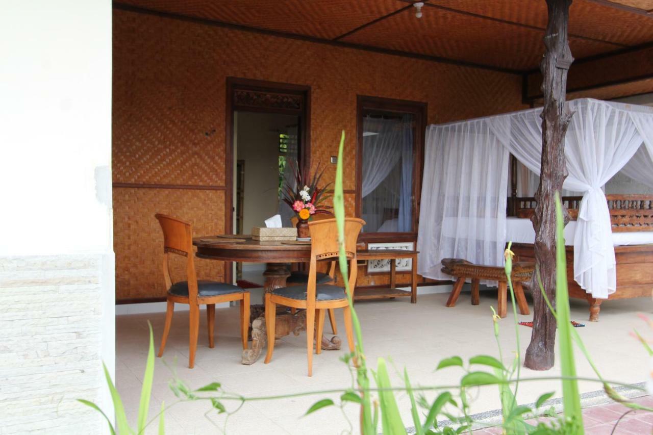 Kubu Shanti Sanda Munduk  Luaran gambar